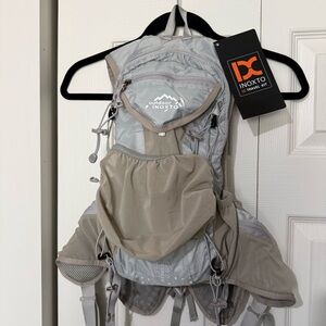Inoxto Hydration Vest Backpack With Hydration Bladder And Collapsible Bottle